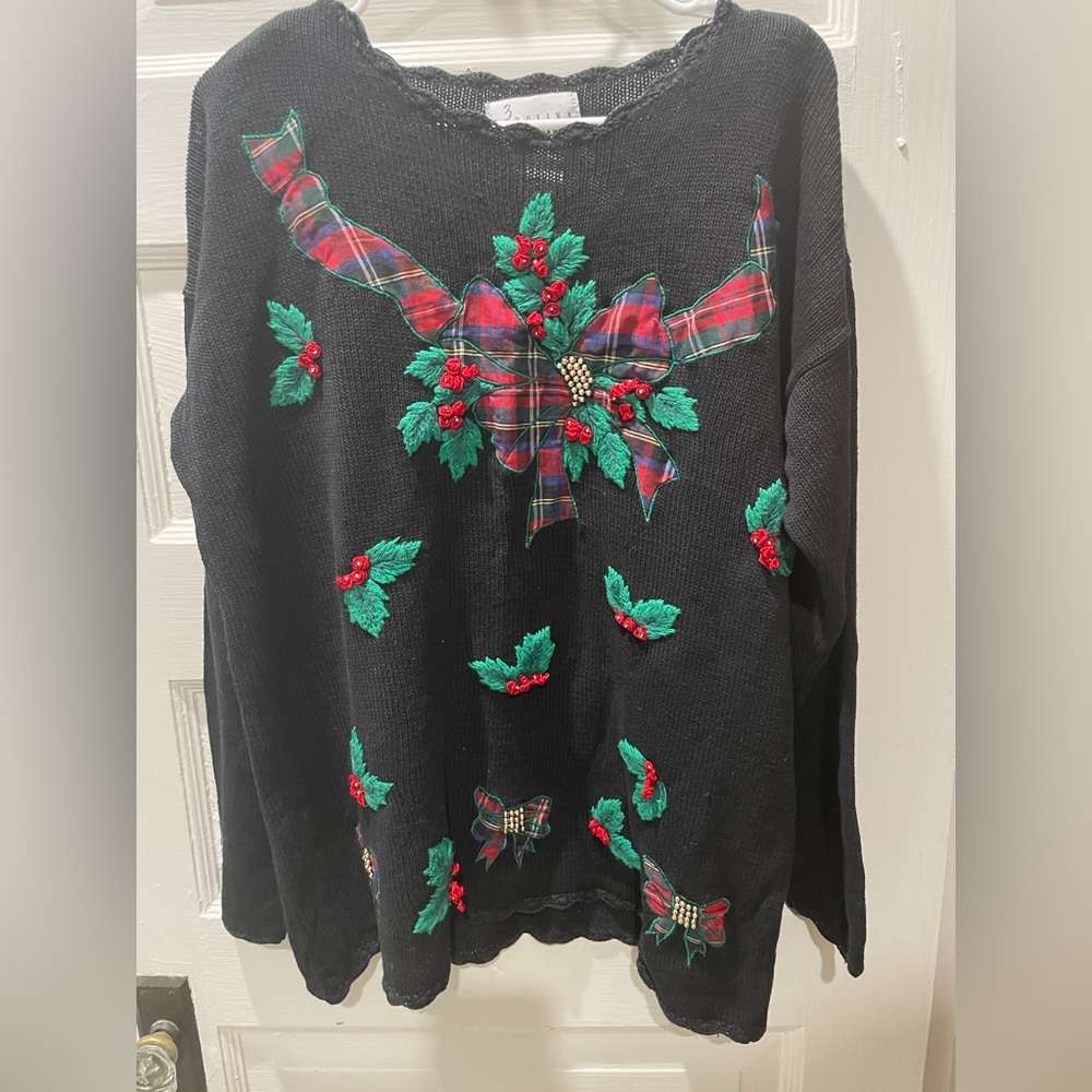 Festive Black Christmas Sweater with Plaid and Holly Accents, size medium